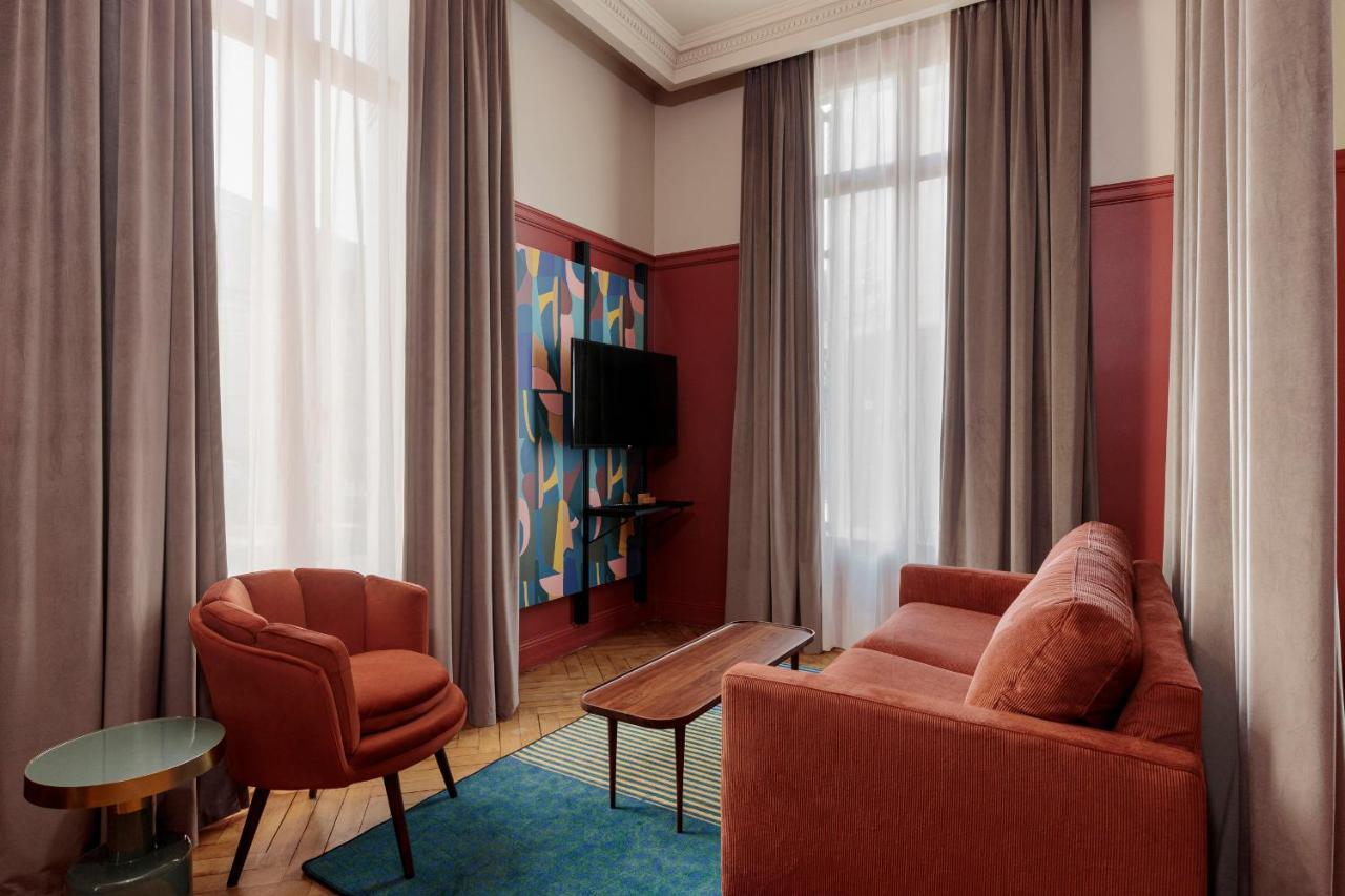 Hotel Corneille - Entree Autonome, Reception En Ligne - Encore Mieux Tours Esterno foto
